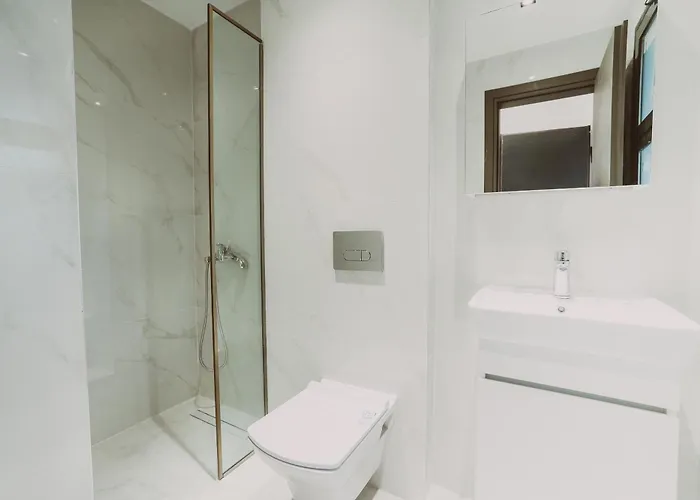 Fenias Luxury *
