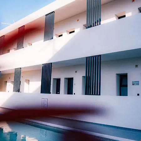 Fenias Luxury