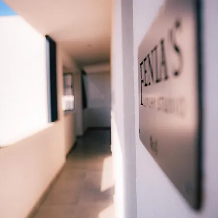 Fenias Luxury *